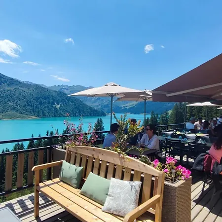 Hotel De Roselend Beaufort (Savoie)